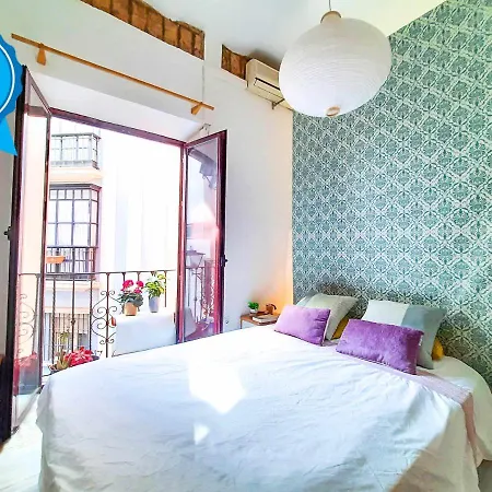Lovely Center - Sunny Balcony Alfalf *