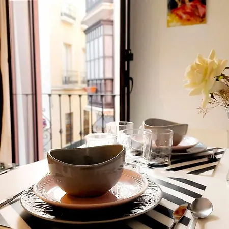 Lovely Center - Sunny Balcony Alfalf Appartamento