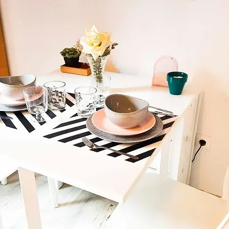 Apartamento Lovely Center - Sunny Balcony Alfalf Sevilla